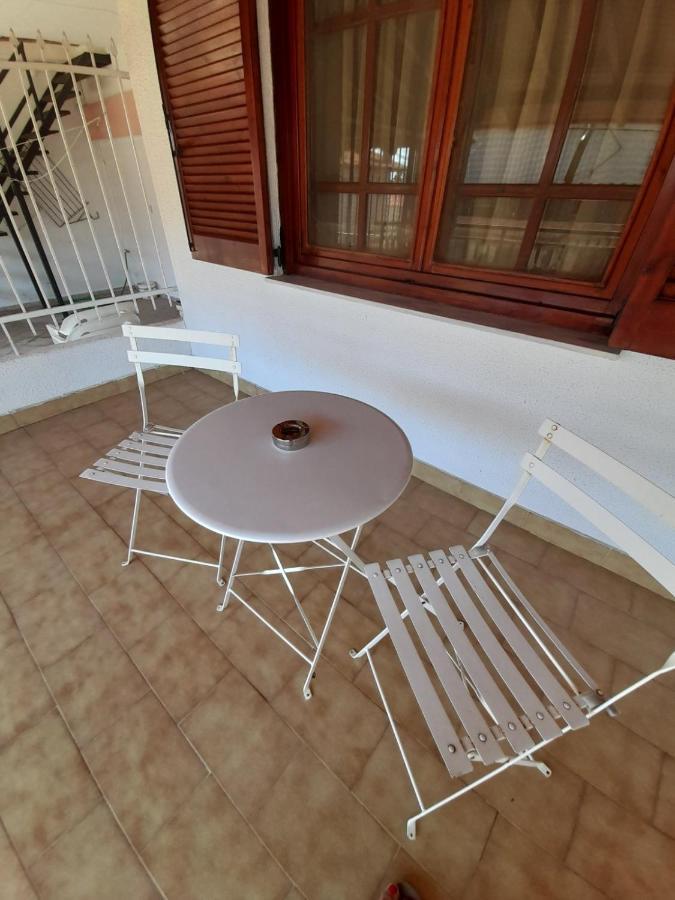 Adorable 2 Floors Two Bedroom Vacation Maisonette Nea Poteidaia Exterior foto