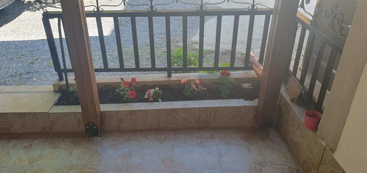 Adorable 2 Floors Two Bedroom Vacation Maisonette Nea Poteidaia Exterior foto